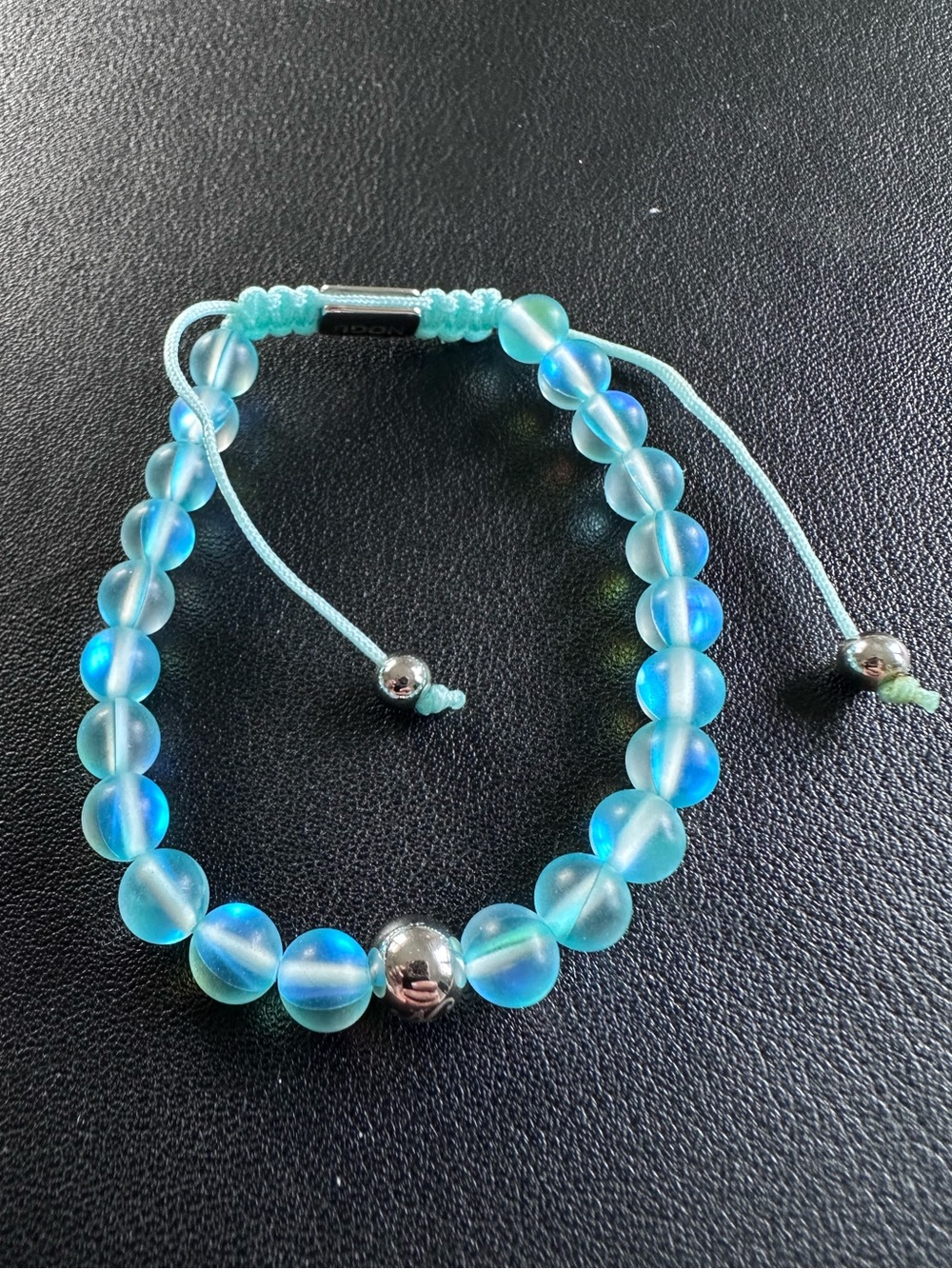 Nogu Aquamarine | Silver | Mermaid Glass Macrame Bead Bracelet